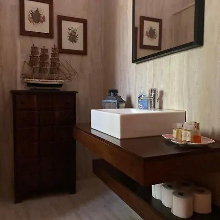 A Casa Minhas Netas * Caldas Da Rainha